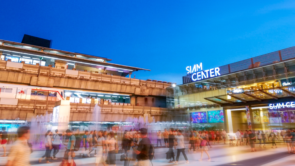 Busy city life in Bangkok